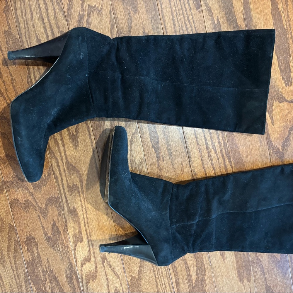 Via Spiga Black Suede Heeled Boots